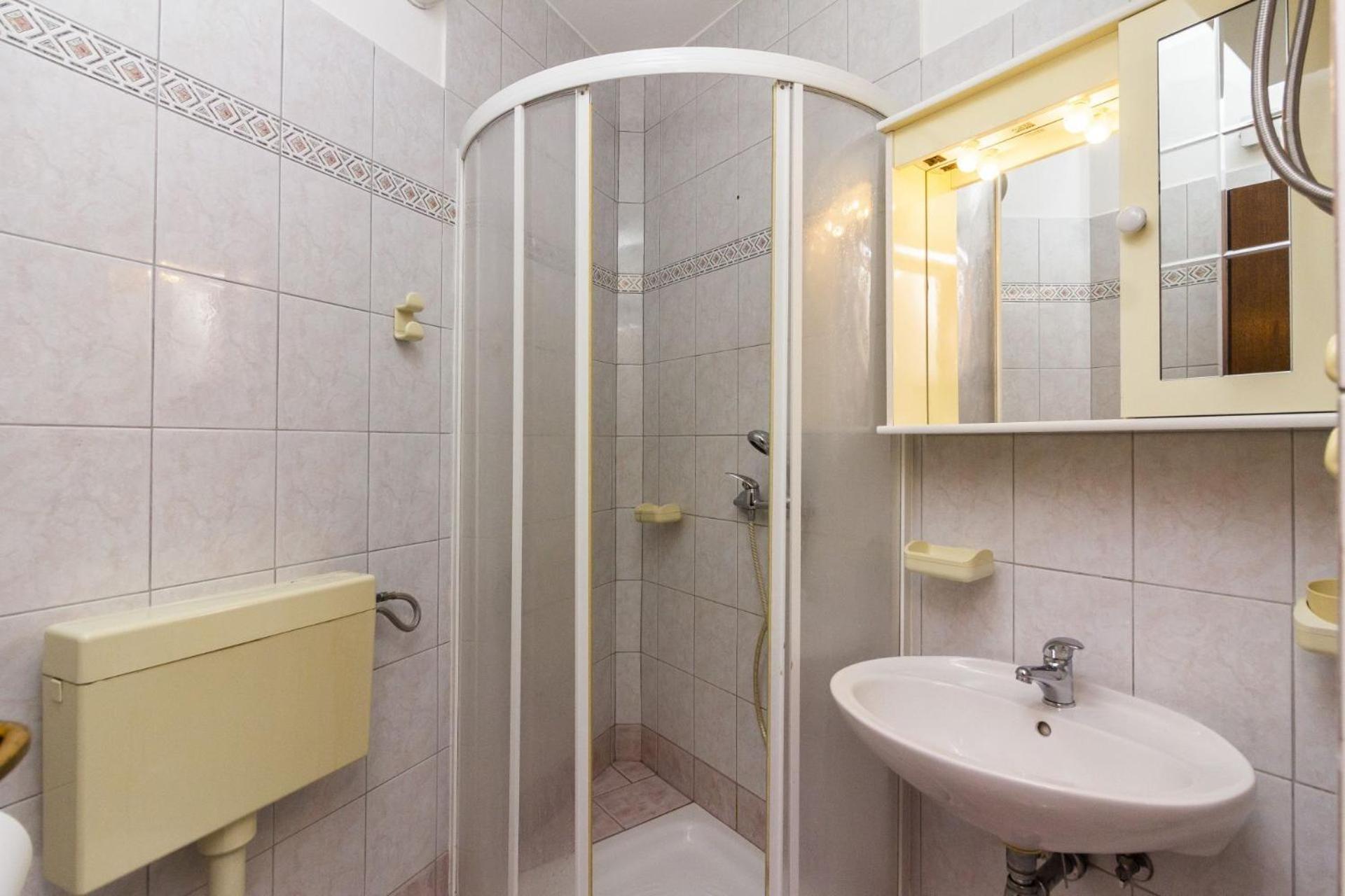 Apartment Mir *