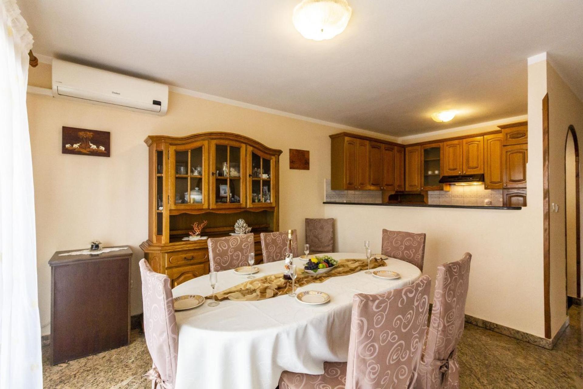 Mir Apartment *