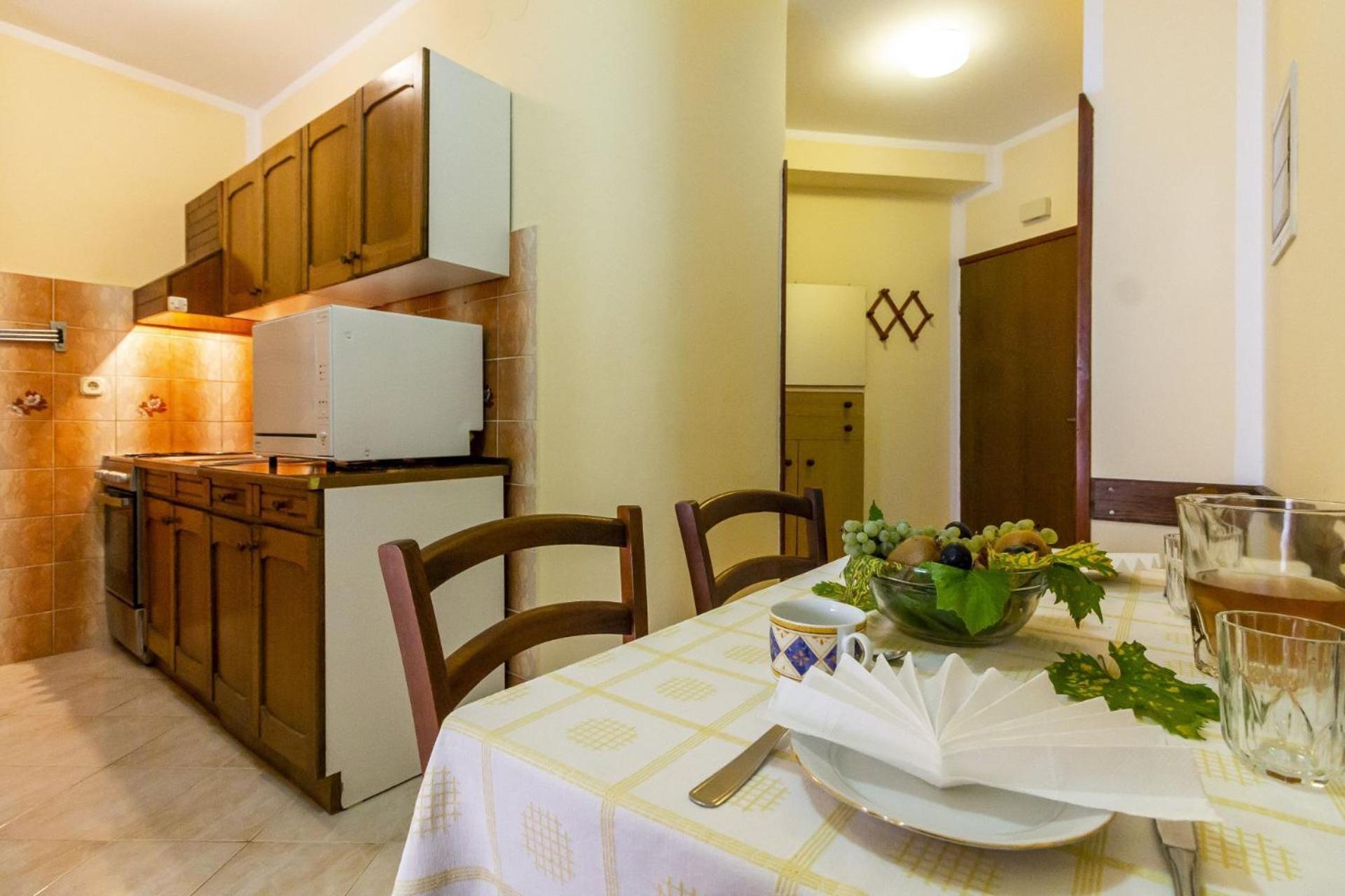 Apartment Mir Fazana