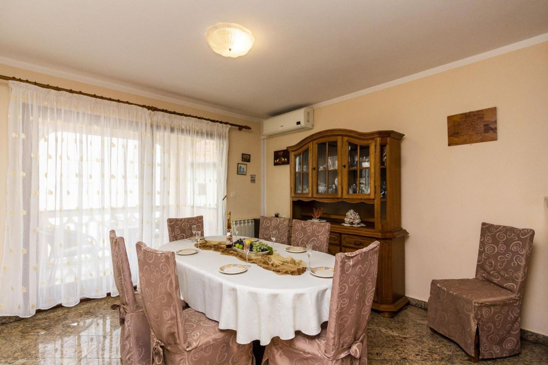 Apartman Mir Fazana